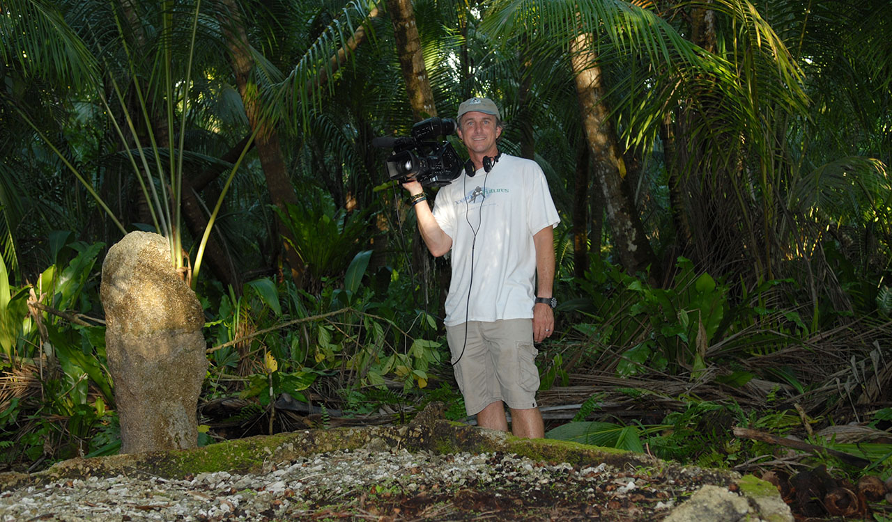 About Jim JIM KNOWLTON